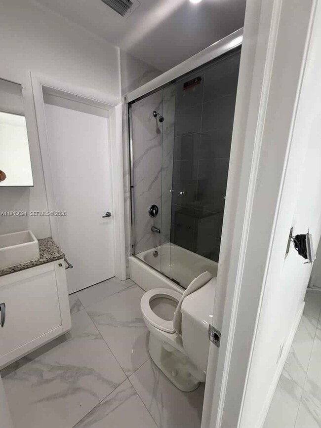 Building Photo - 1970 NW 47th St