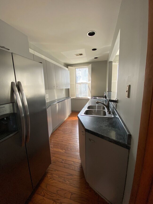 Building Photo - 97 Pius St