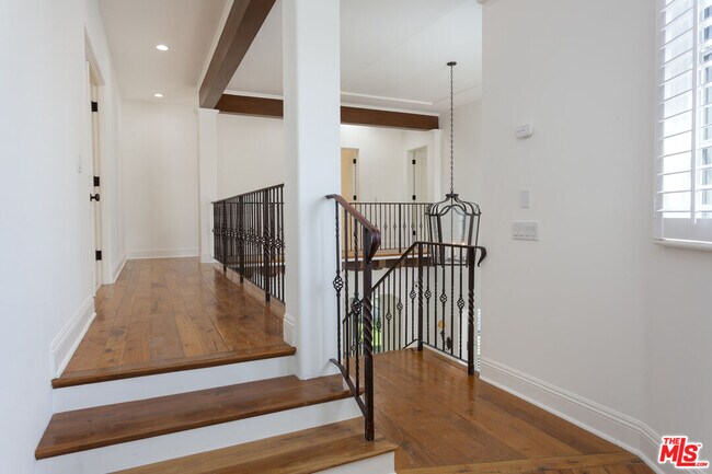 Building Photo - 763 Patterson Pl