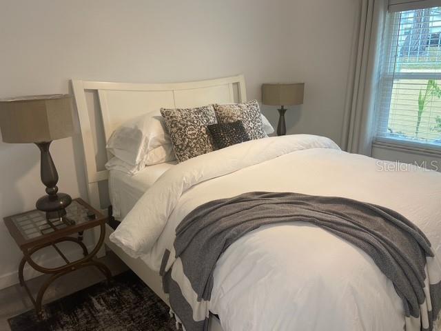 Building Photo - 1009 Sumner Blvd