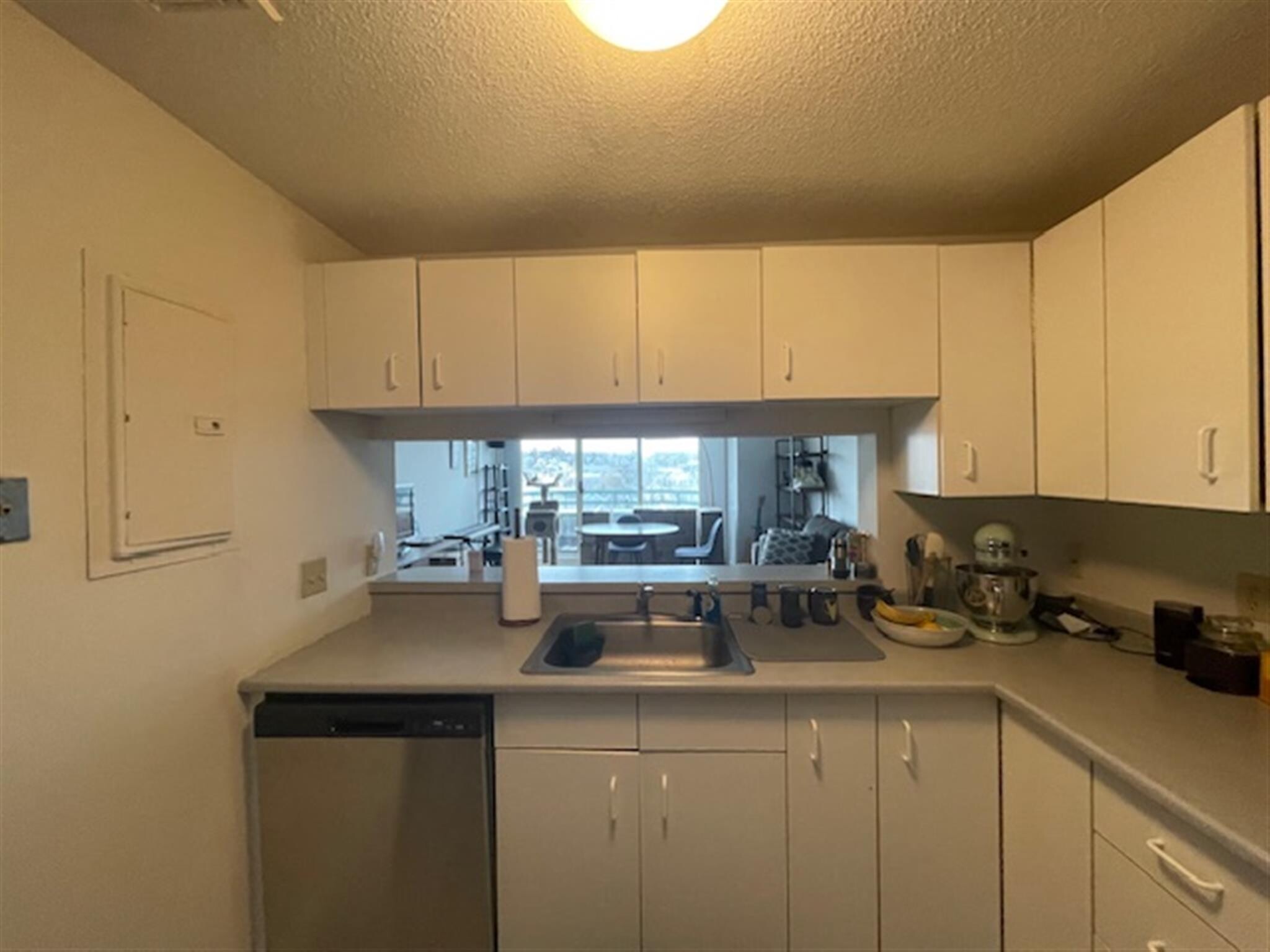 Building Photo - 155 Beacon St