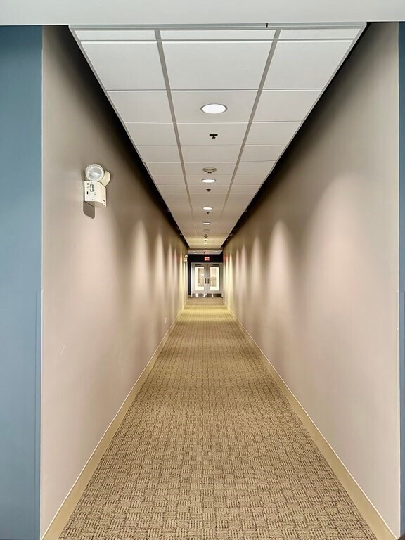 Building Photo - 35 Riverwalk Way