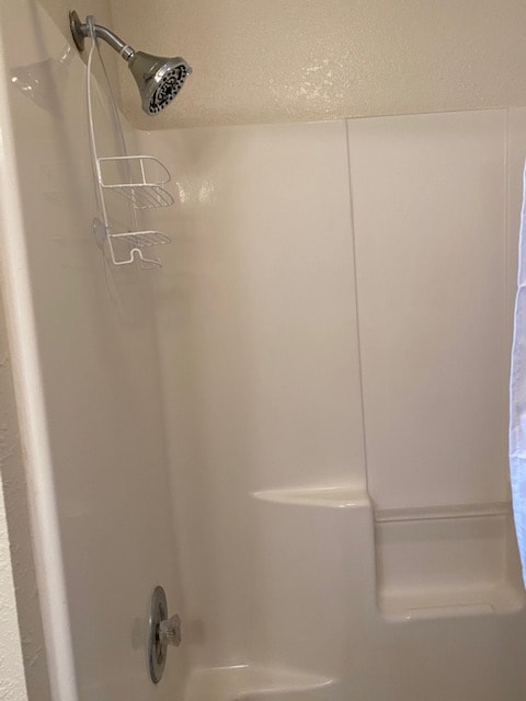 Building Photo - 30 Fall Creek Dr