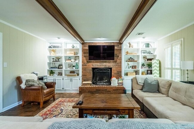 Building Photo - 2925 Fernway Dr