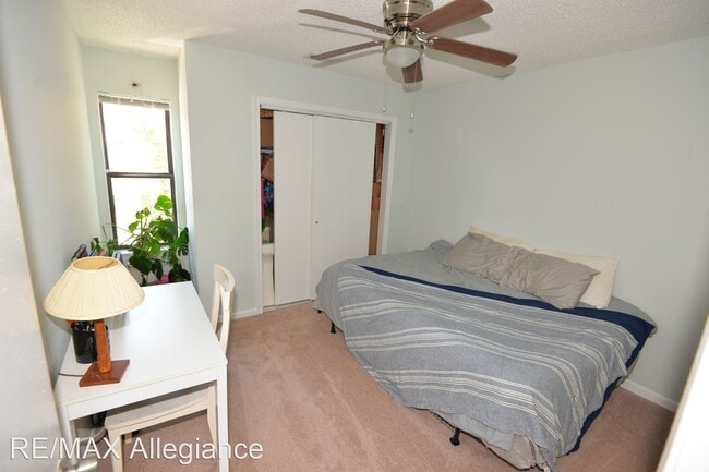 Building Photo - 2 br, 2 bath House - 939 RUDEE COURT