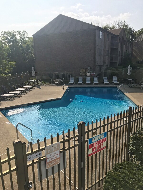 Building Photo - 3645 Kohn Dr