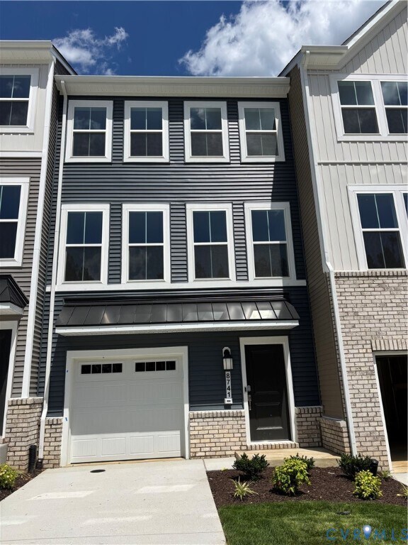Building Photo - 8724 Whitman Dr