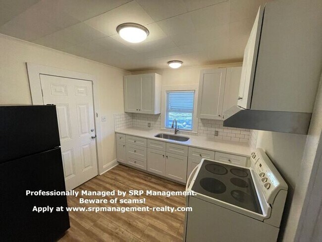 Building Photo - 2 BR / 1 BA Renovated Home for Rent in Gas...