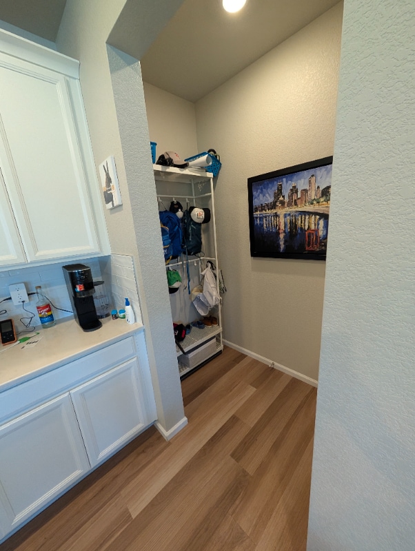 Building Photo - 8183 S Trails Edge Ct