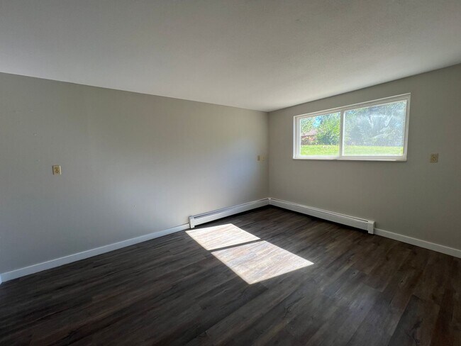 Building Photo - Laporte1850 (KC-LN-KB)