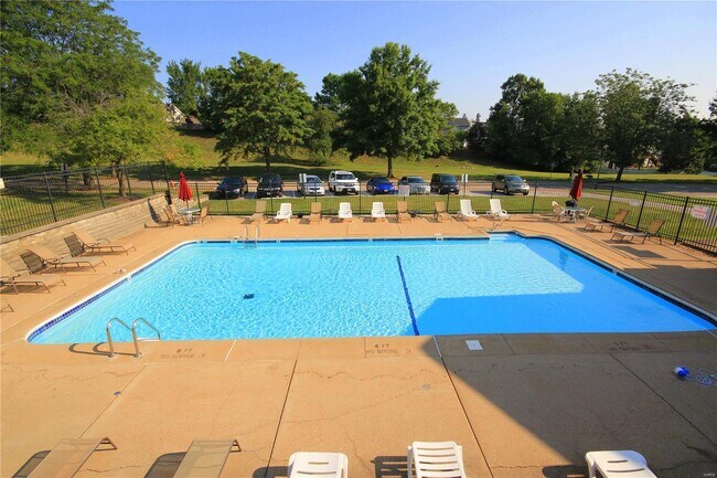 Building Photo - 17048 Sandalwood Creek Dr