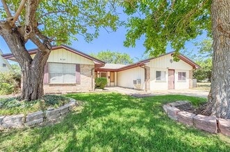 Building Photo - 3217 Ridgeview Ln