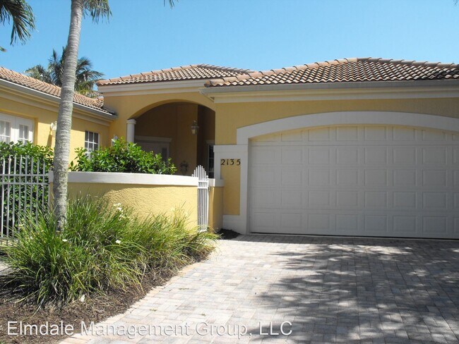 Building Photo - 2 br, 2 bath House - 2135 South Maiden Lane