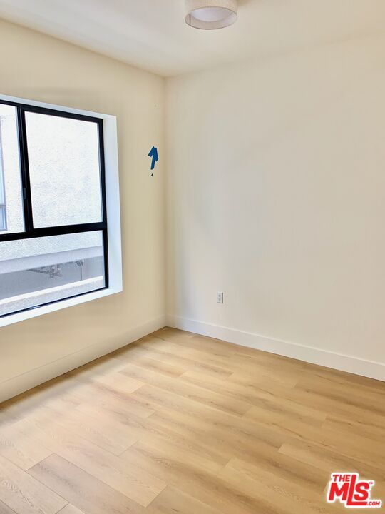 Building Photo - 1822 Overland Ave