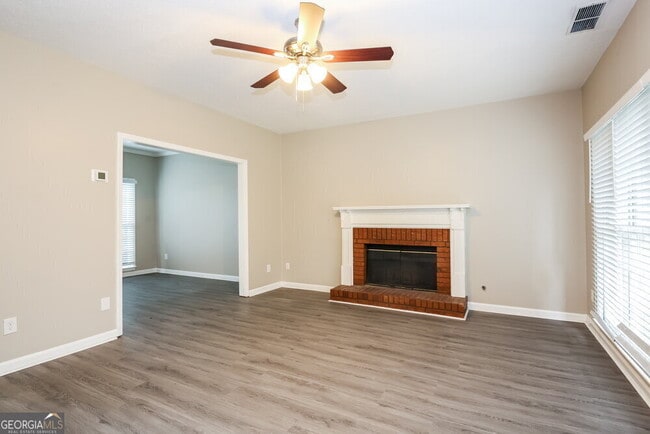 Building Photo - 10550 Windsor Park Dr