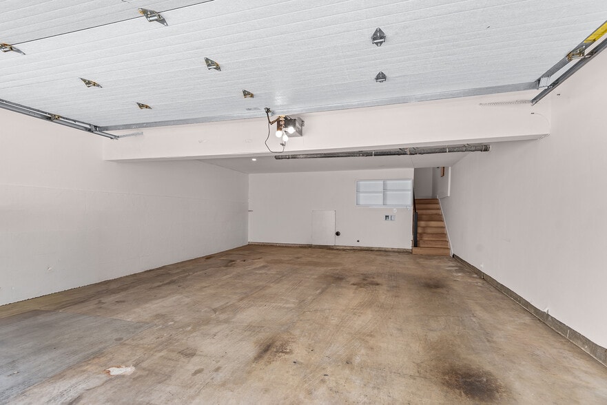 Spacious Garage with EV Ready 220V - 13135 Mindanao Way