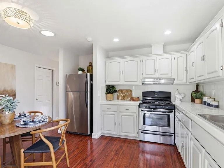 Building Photo - 2019 Malden Ave