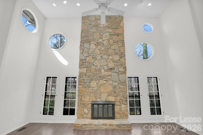 Building Photo - 408 Wilby Dr