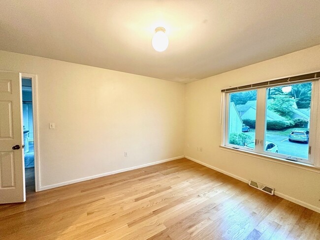 Building Photo - 23 Drummer Boy Way