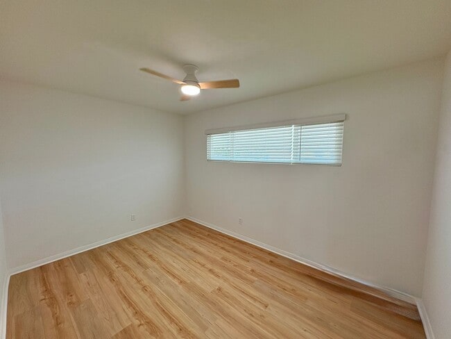 Building Photo - 2731 Snowdrop St