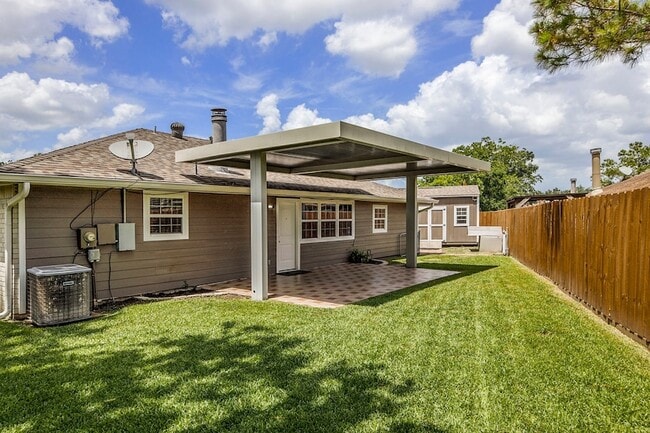 Building Photo - 2539 Cobblers Way