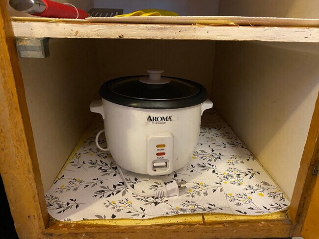 Building Photo - 1310 Forest Hills Blvd