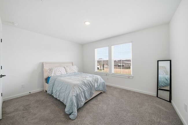 Building Photo - 2646 Wastelbread Ln