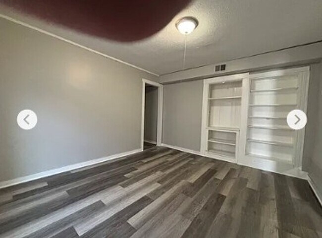 Building Photo - 200 Prospect St