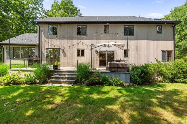 Building Photo - 27 Stone Cabin Rd