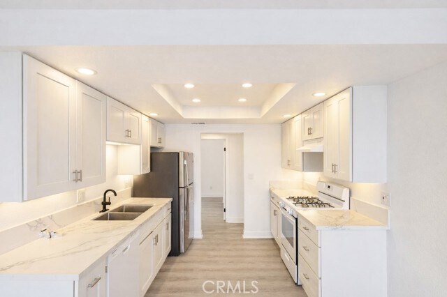 Building Photo - 16951 Hoskins Lane