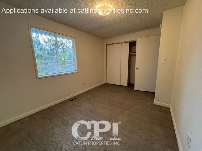 Building Photo - 410 Brierwood Ct SE