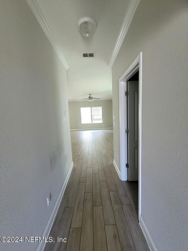Building Photo - 4860 Red Egret Dr