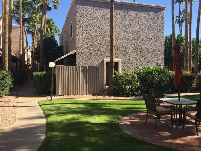 Building Photo - 4813 N 73rd St