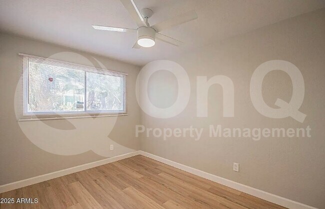Building Photo - 1646 E Hermosa Dr