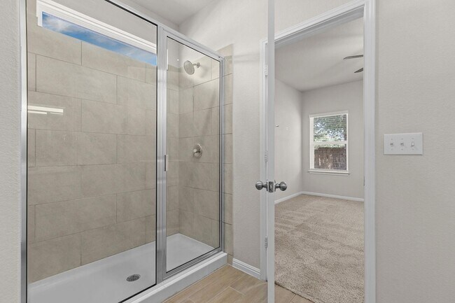 Building Photo - 2205 Singletree Bend
