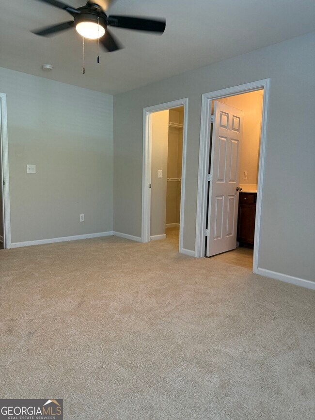 Building Photo - 151 Granite Way