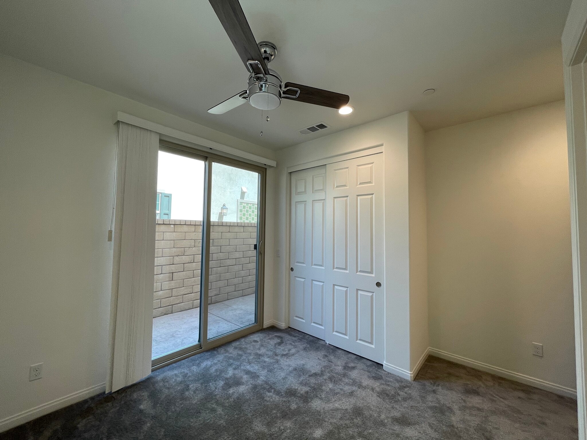 1st floor bd rm with sliding door - 7566 Channel View St