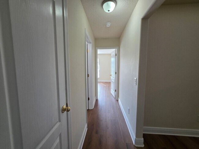Building Photo - 4BR/3BA home with shed close to Navy Feder...