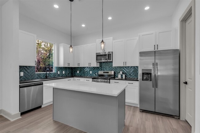 Building Photo - 5302 Kindred Gdn Ln