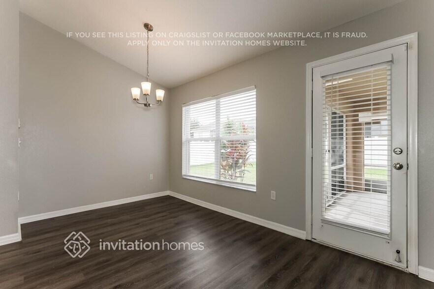 Building Photo - 2719 Highlands Creek Dr