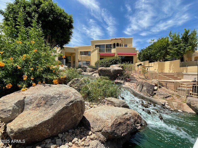 Building Photo - 10080 E Mountainview Lake Dr