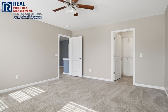 Building Photo - Gorgeous 4 bedroom brick home with bonus room and washer and dryer included! TRIPLE ROCKVALE SCHO...