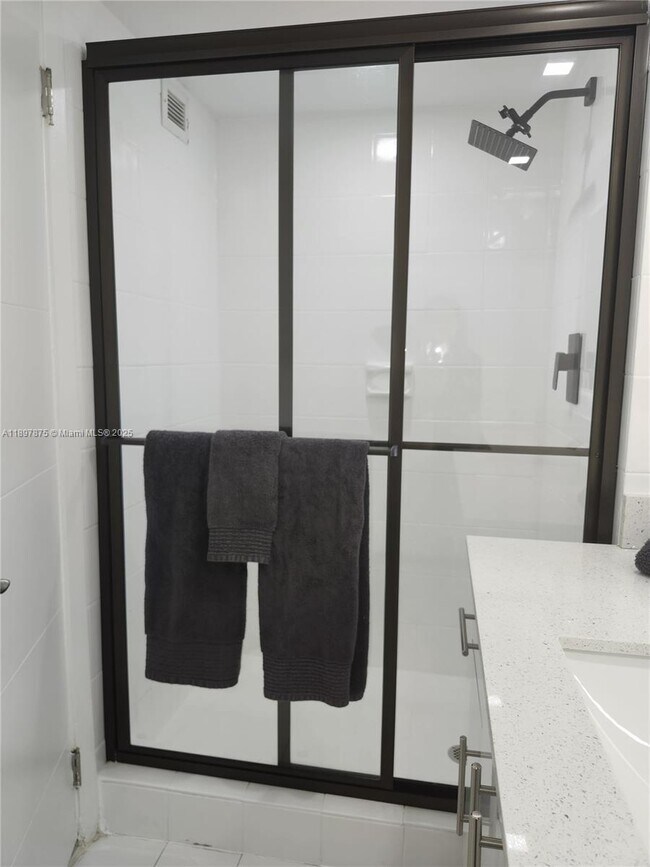 Building Photo - 2750 NE 183rd St