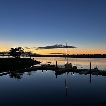 Building Photo - 700 Shore Dr