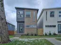 Building Photo - 2411 Middle St