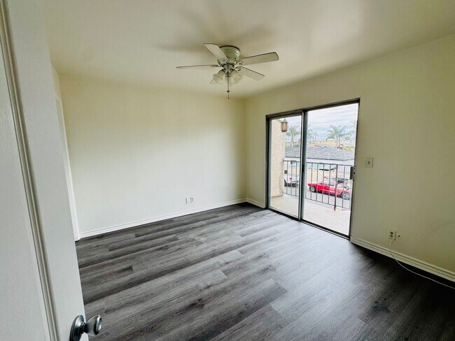 Building Photo - COMING SOON - 3 Bedroom 2 Bath Condo in Hawaiian Gardens