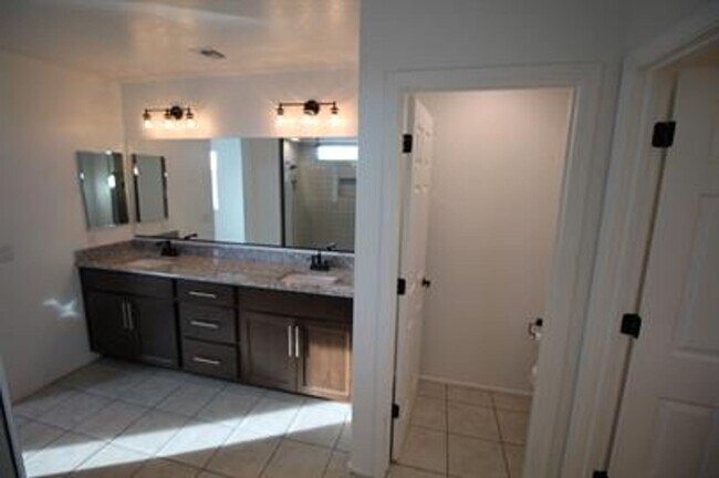 Building Photo - STUNNING 4-Bedroom + Den Home in Gladden Farms!!!!! SOLAR PANELS!!!