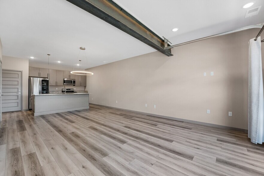 Building Photo - 6388 Nelson Ct