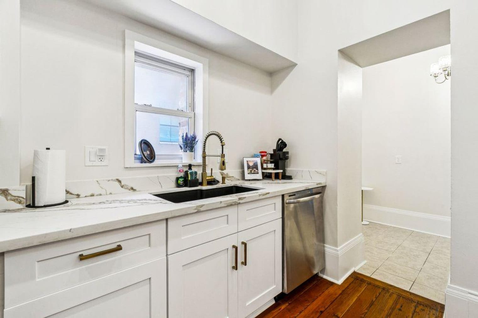 Building Photo - 1725 Robert C. Blakes Sr. Dr