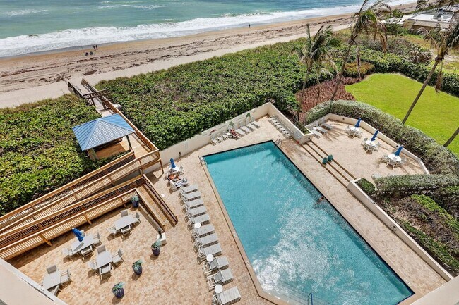 Building Photo - 9650 S Ocean Dr